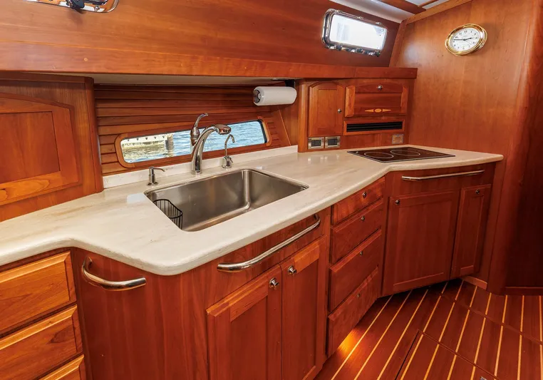 Fahrfrumwurken Yacht Photos Pics 