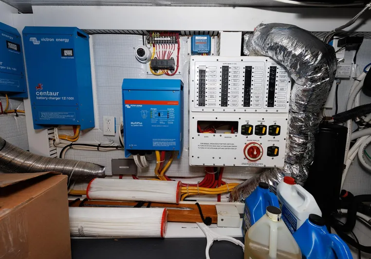 Fahrfrumwurken Yacht Photos Pics 