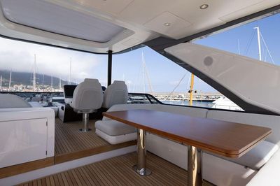 Yacht