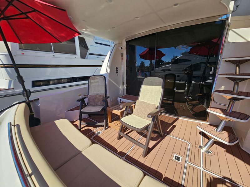 2007 Carver 56 Voyager SE