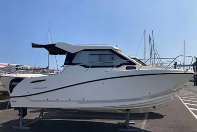2022 Quicksilver Activ 675 Weekend