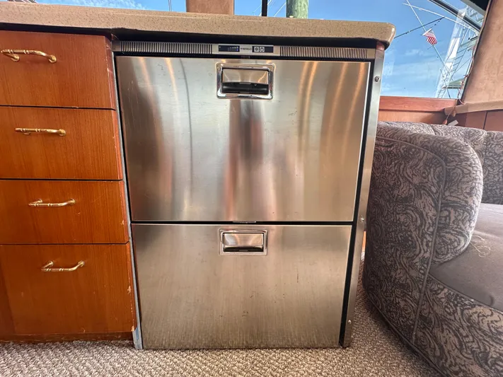 Monica Ann Yacht Photos Pics 