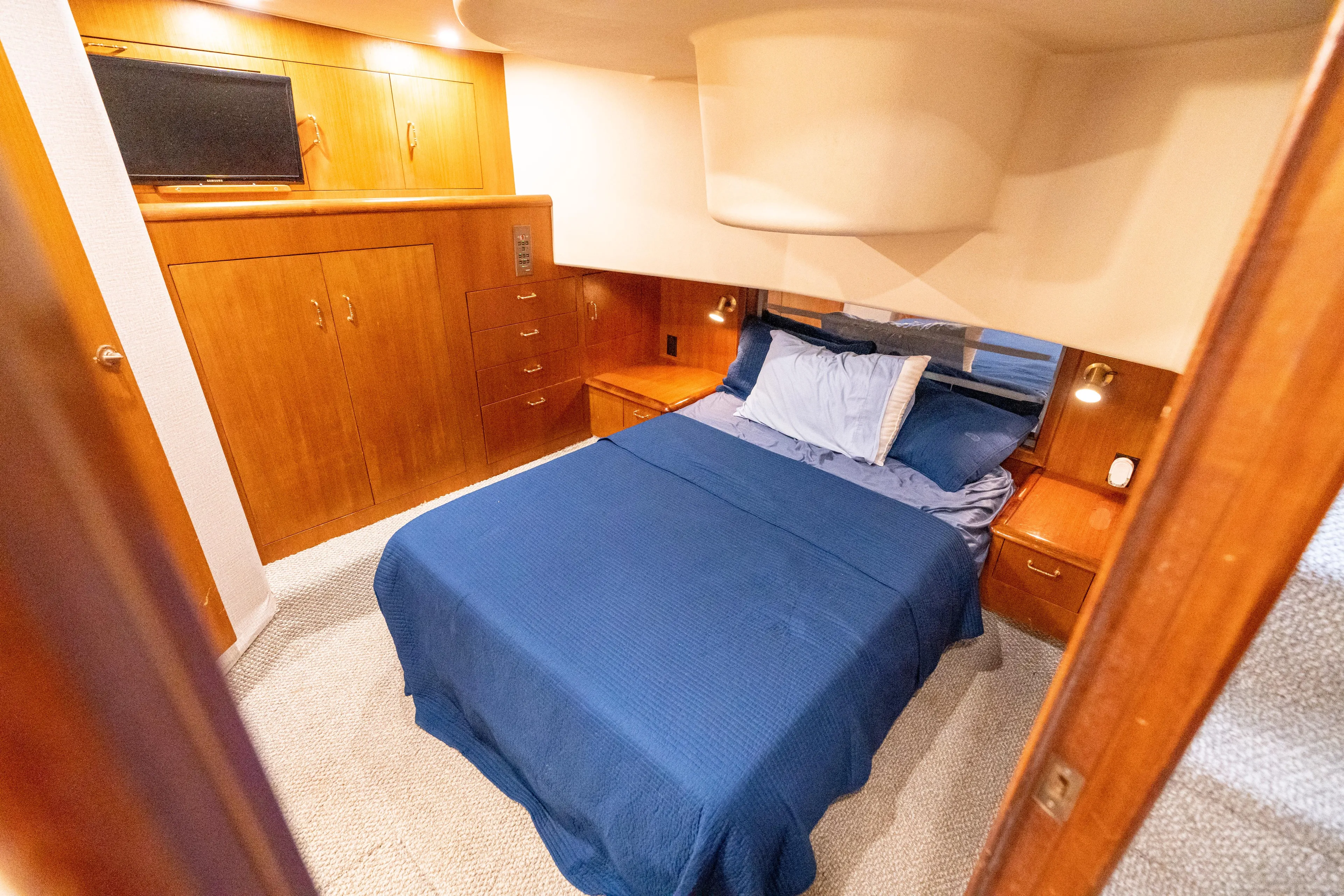 Monica Ann Yacht Photos Pics 