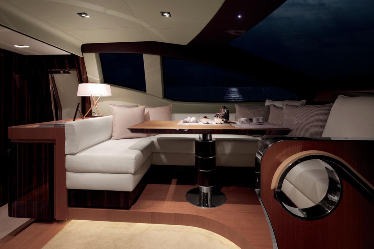 2011 Azimut 87 