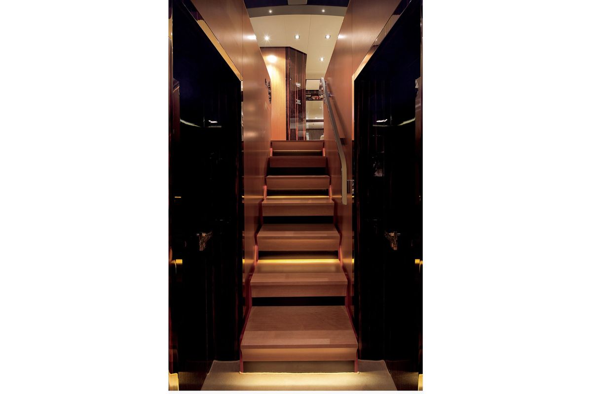 2011 Azimut 87 