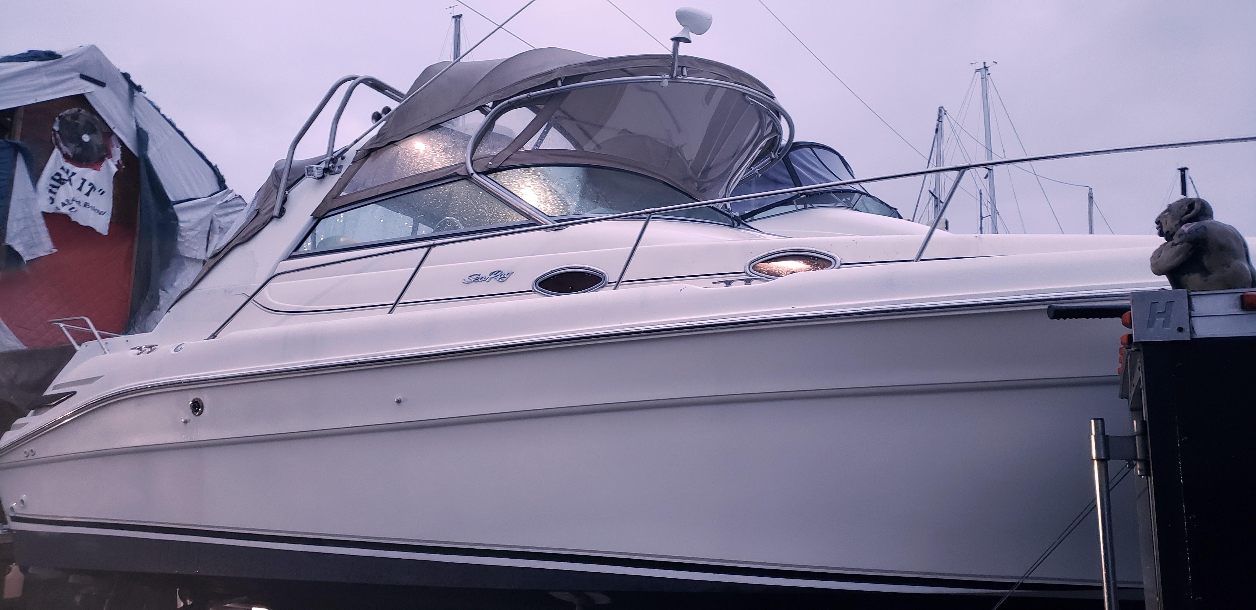 1998 Sea Ray 330 Sundancer