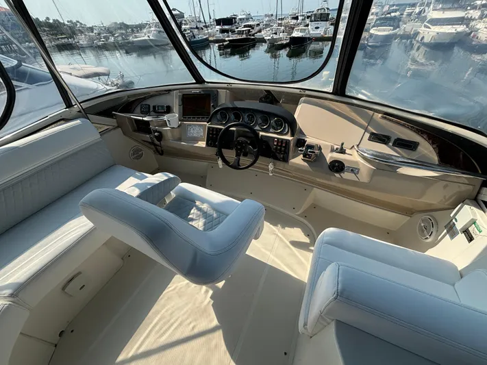 Honey's Money Yacht Photos Pics Flybridge Helm