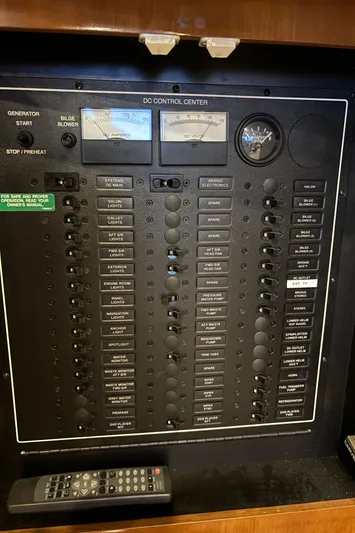 Honey's Money Yacht Photos Pics DC Power Panel in Salon