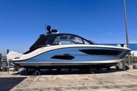 2022 Sea Ray 37DA