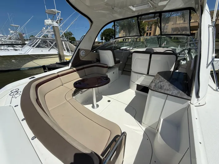  Yacht Photos Pics 2014 Sea Ray 370 Sundancer yacht interior with spacious seating and elegant design.
