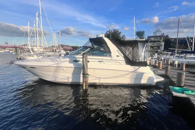 2002 Sea Ray 310 Sundancer