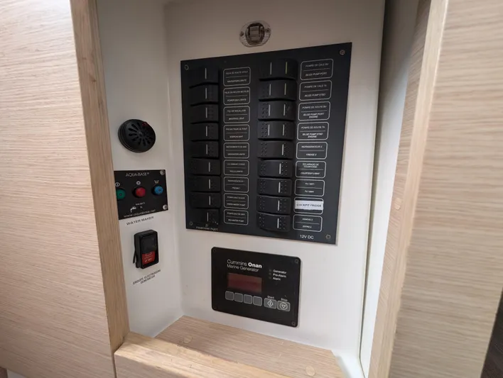 Anila Yacht Photos Pics 