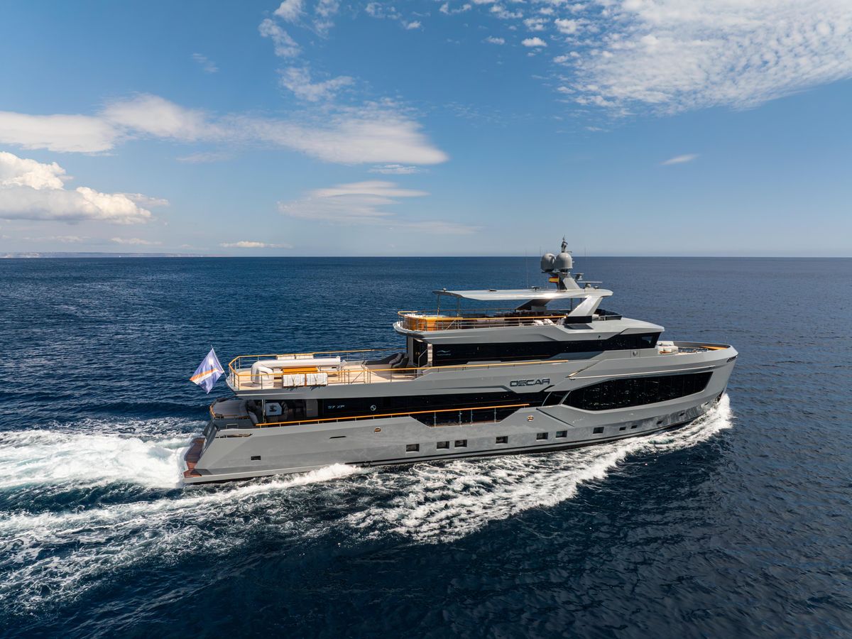 2023 Numarine 121 