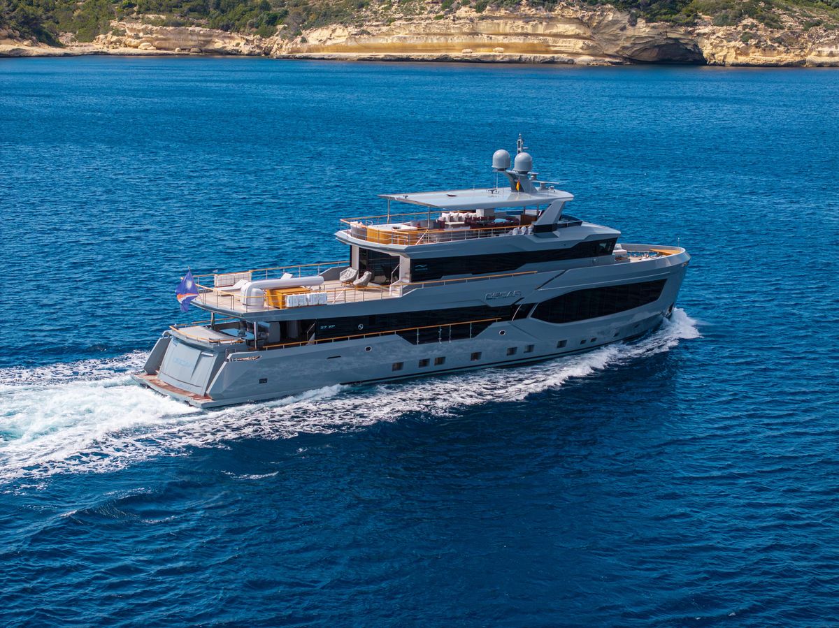 2023 Numarine 121 