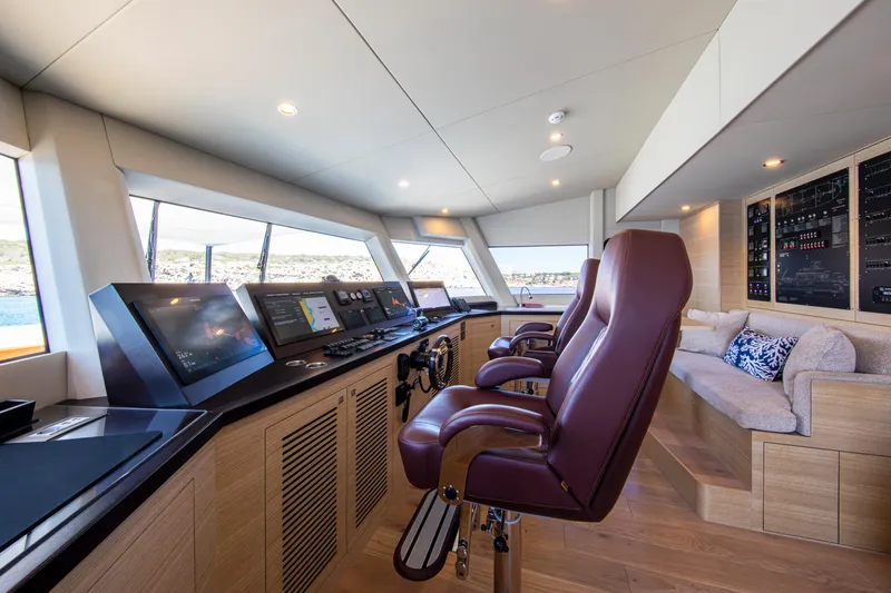 Oscar Yacht Photos Pics 