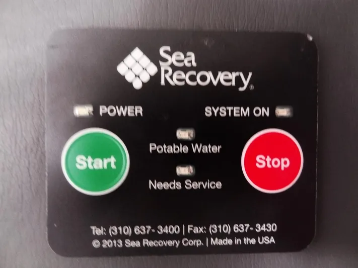 Salty Kiss Yacht Photos Pics 