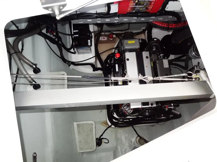 Salty Kiss Yacht Photos Pics 