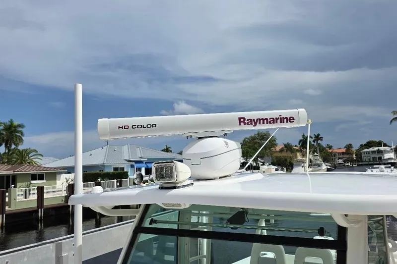  Yacht Photos Pics 2016 Boston Whaler 370 Outrage with Raymarine HD Color radar system.