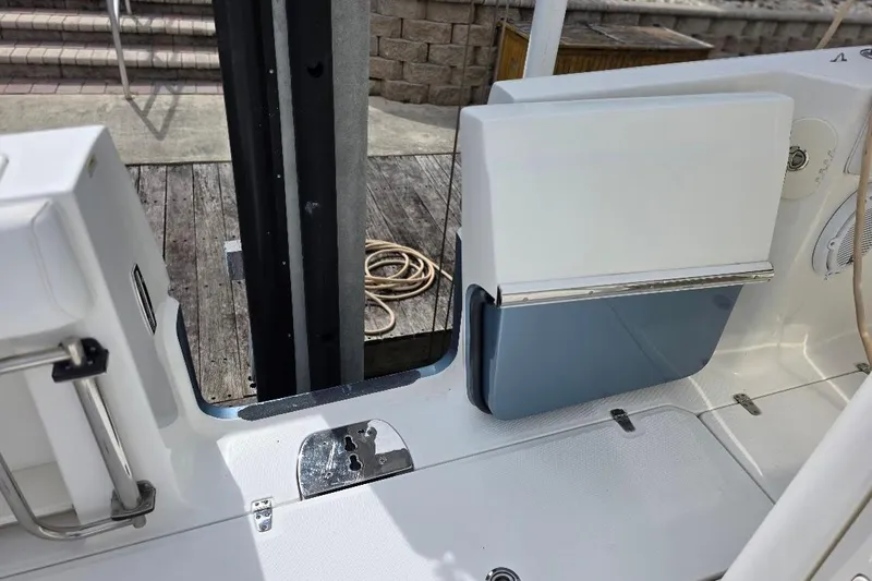  Yacht Photos Pics 2016 Boston Whaler 370 Outrage boat interior, featuring a sleek, modern design and sturdy construction.