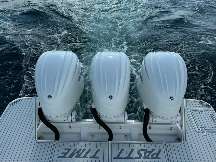 D'bauchery Yacht Photos Pics 2022 Regal 38XO- Transom