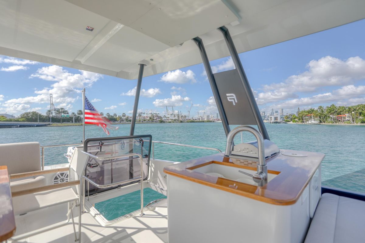 2022 Fountaine Pajot 44 