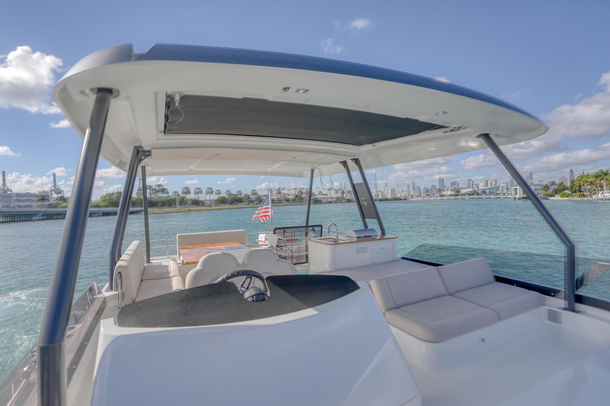 2022 Fountaine Pajot 44 
