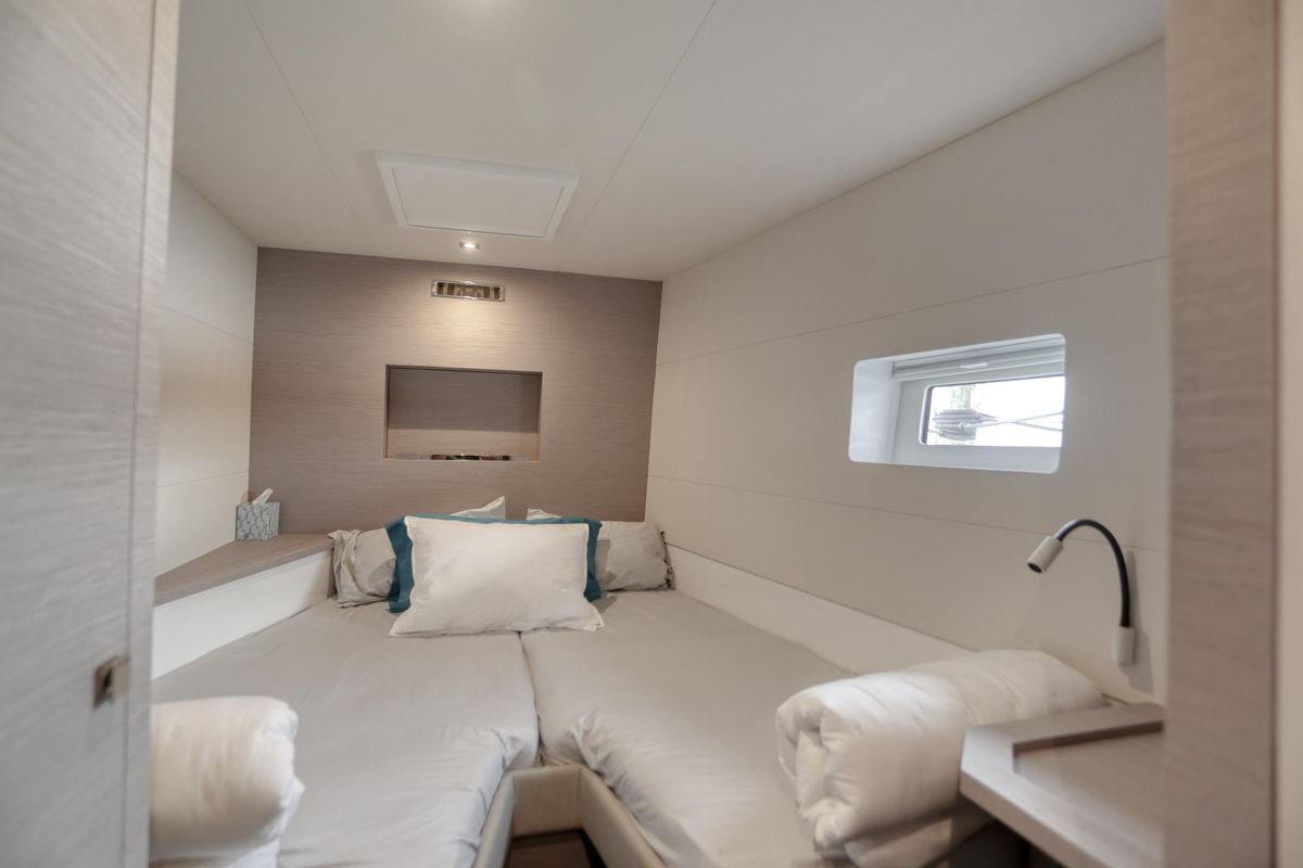 2022 Fountaine Pajot 44 