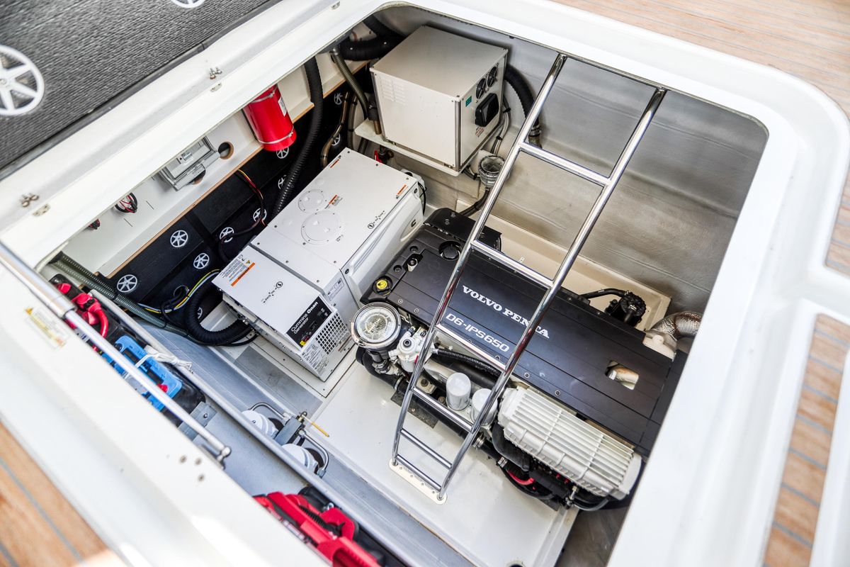 2022 Fountaine Pajot 44 