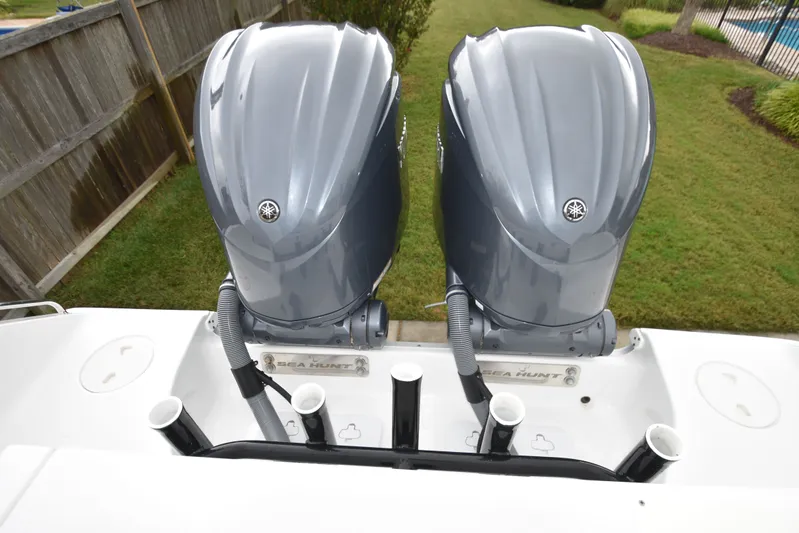 F250's With Upgraded Trailer Yacht Photos Pics 