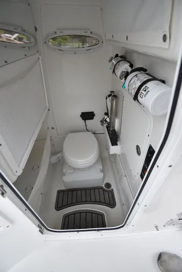 F250's With Upgraded Trailer Yacht Photos Pics 