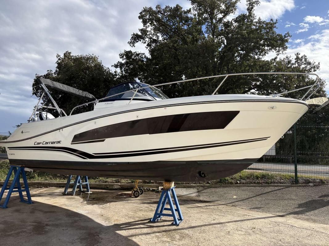 2022 Jeanneau Cap Camarat 7.5 WA