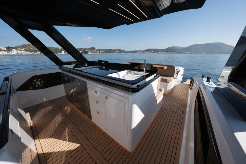 Yacht Photos Pics Luxurious 2025 Salpa SALPA SOLEIL 52 yacht interior with sleek design and ocean view.