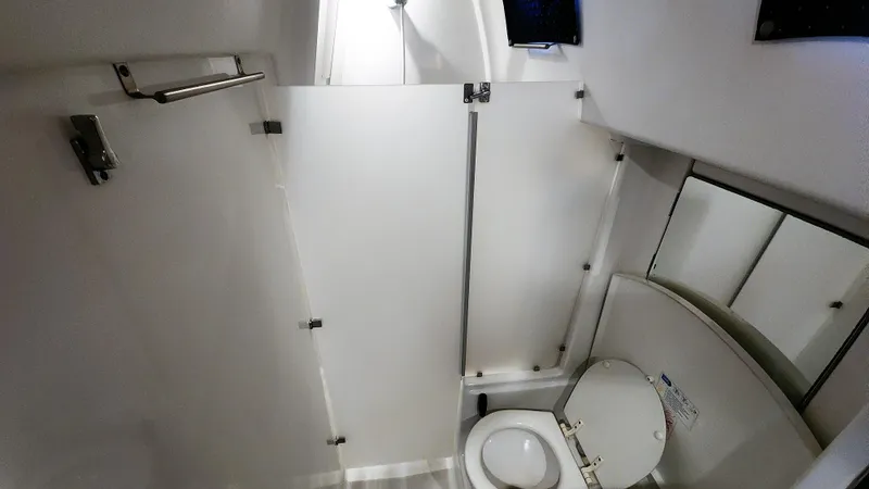 Tantalus Yacht Photos Pics 