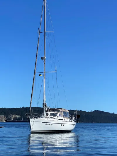 Tantalus Yacht Photos Pics 