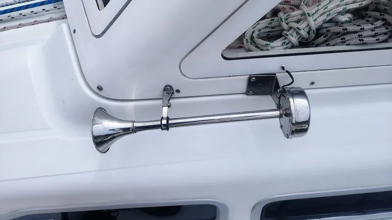 Tantalus Yacht Photos Pics 