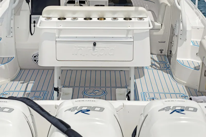  Yacht Photos Pics 2004 Intrepid 377 Walkaround boat with triple 400R engines and spacious deck layout.