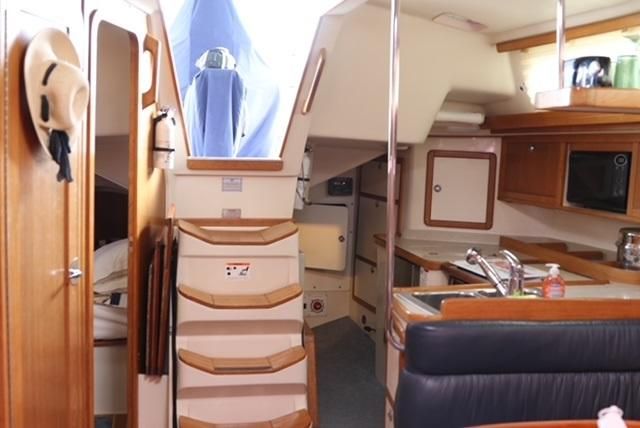 2007 Catalina 42