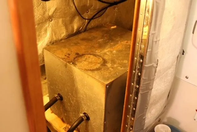 Waves Of Grace Yacht Photos Pics 