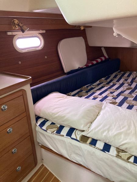 2007 Catalina 42