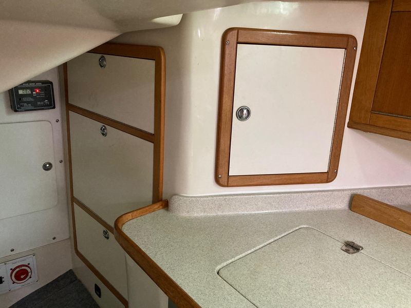 2007 Catalina 42
