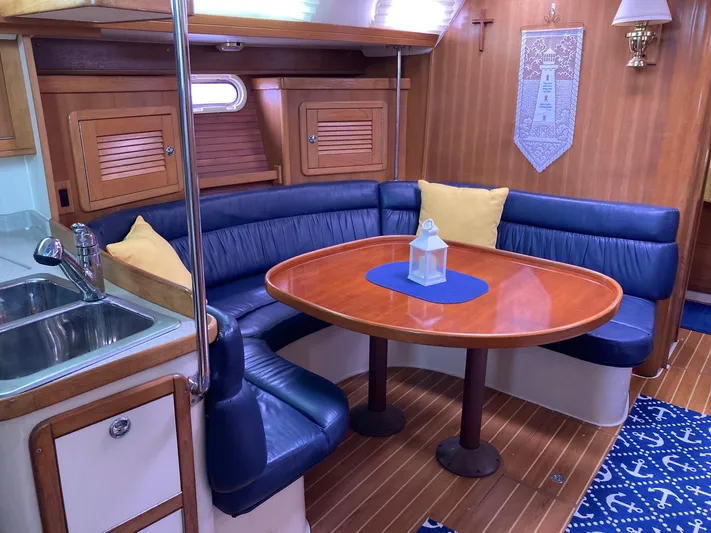 Waves Of Grace Yacht Photos Pics 