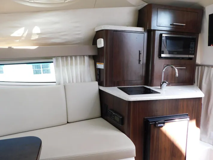 Island Hoppin Yacht Photos Pics 