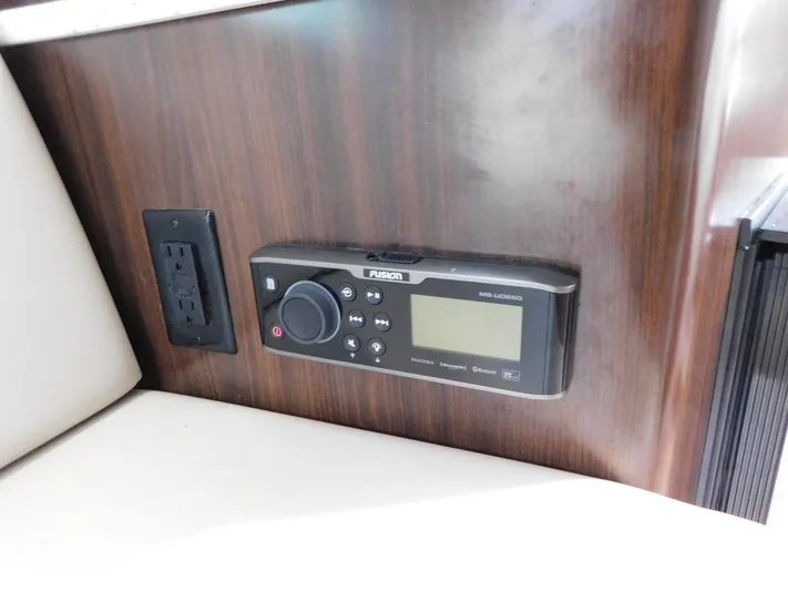 Island Hoppin Yacht Photos Pics 