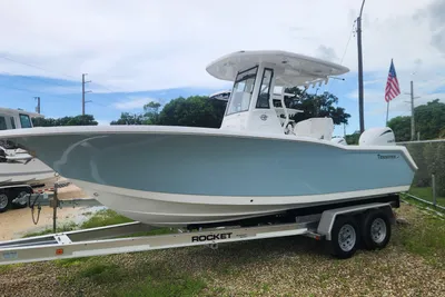 Tidewater 232 CC Adventure