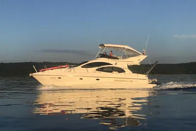 2000 Azimut 42