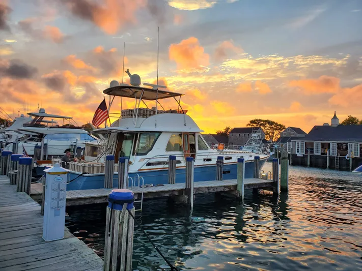 Angelia Sue Yacht Photos Pics 