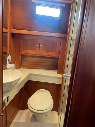 Angelia Sue Yacht Photos Pics 