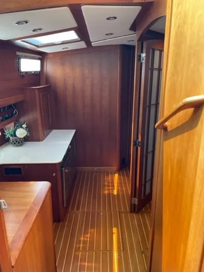 Angelia Sue Yacht Photos Pics 