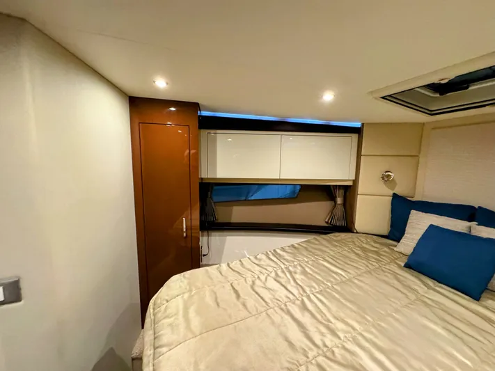 R&r Yacht Photos Pics 