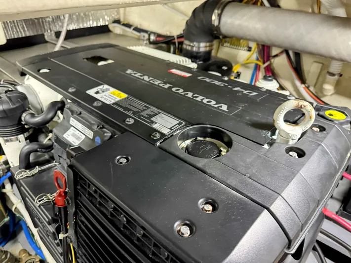 R&r Yacht Photos Pics 